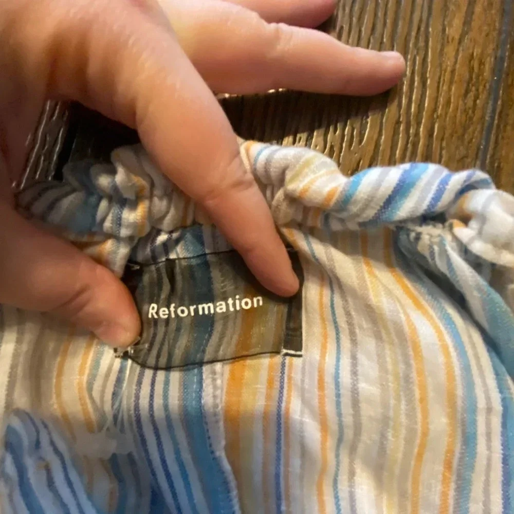 Reformation Off The Shoulder Striped Romper Size 2 B19